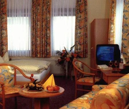 Traube Hotel Fellbach Kamer foto