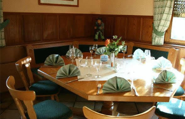 Traube Hotel Fellbach Buitenkant foto